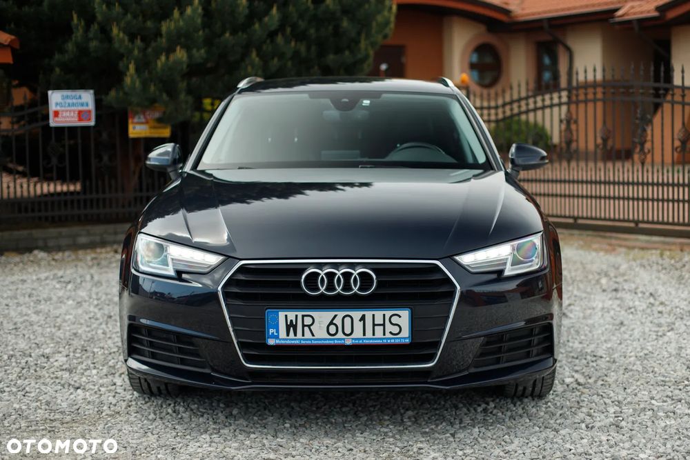 Audi A4 Avant - 16