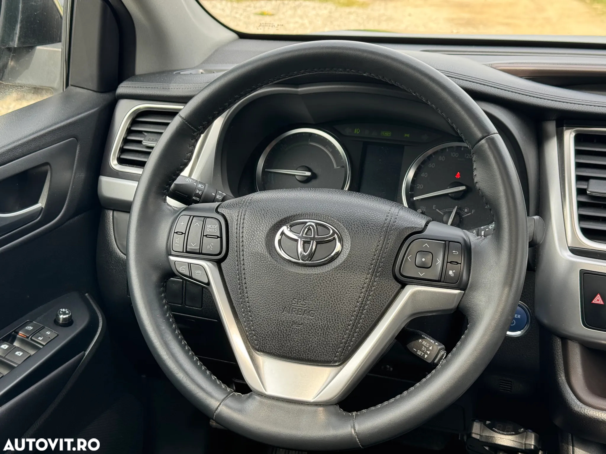 Toyota Highlander - 12