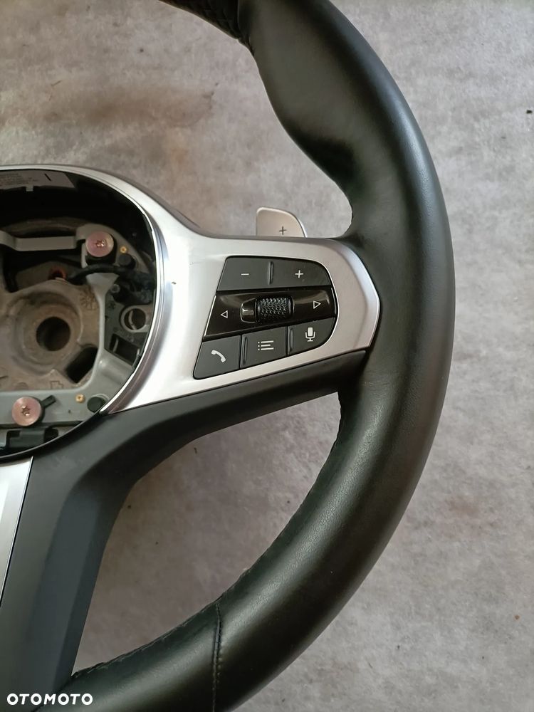 KIEROWNICA M-PAKIET BMW G30 G31 G05 G06 G02 - 3