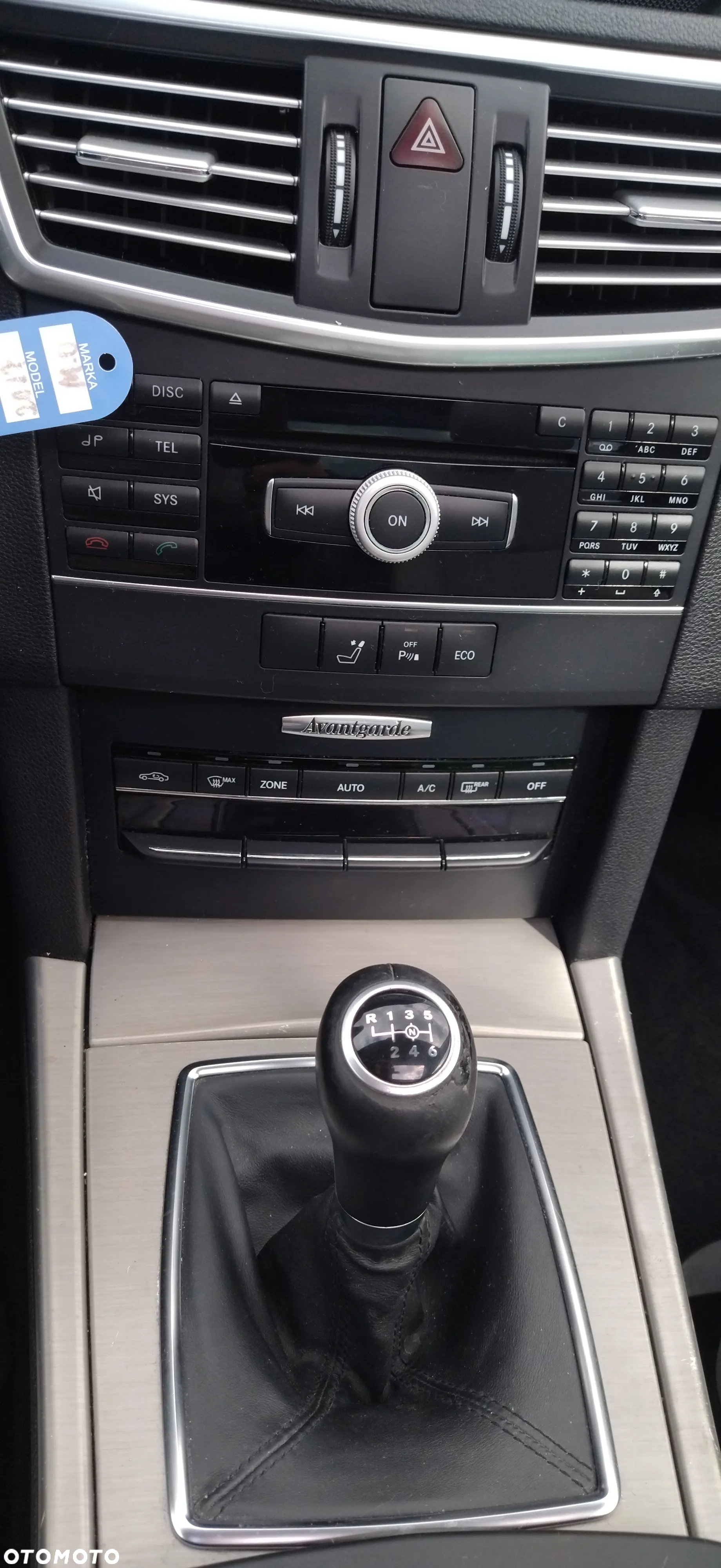 Mercedes-Benz Klasa E 200 CDI BlueEff Avantgarde - 30