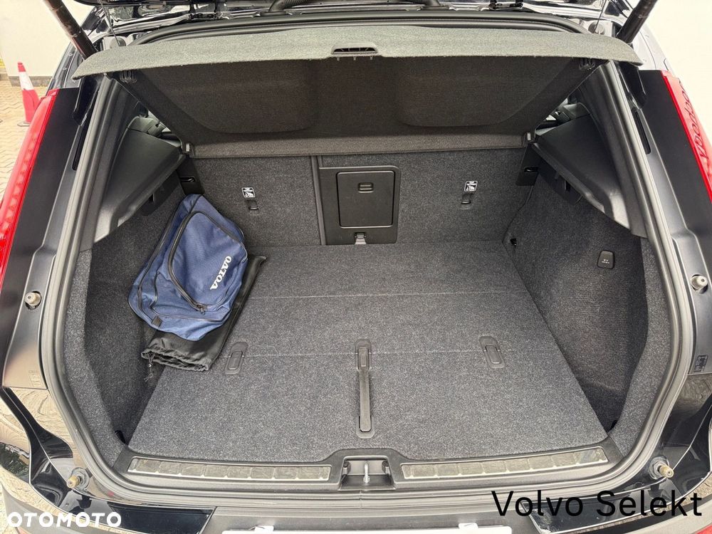 Volvo XC 40 - 28