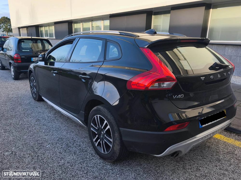Volvo V40 Cross Country 2.0 D3 - 3
