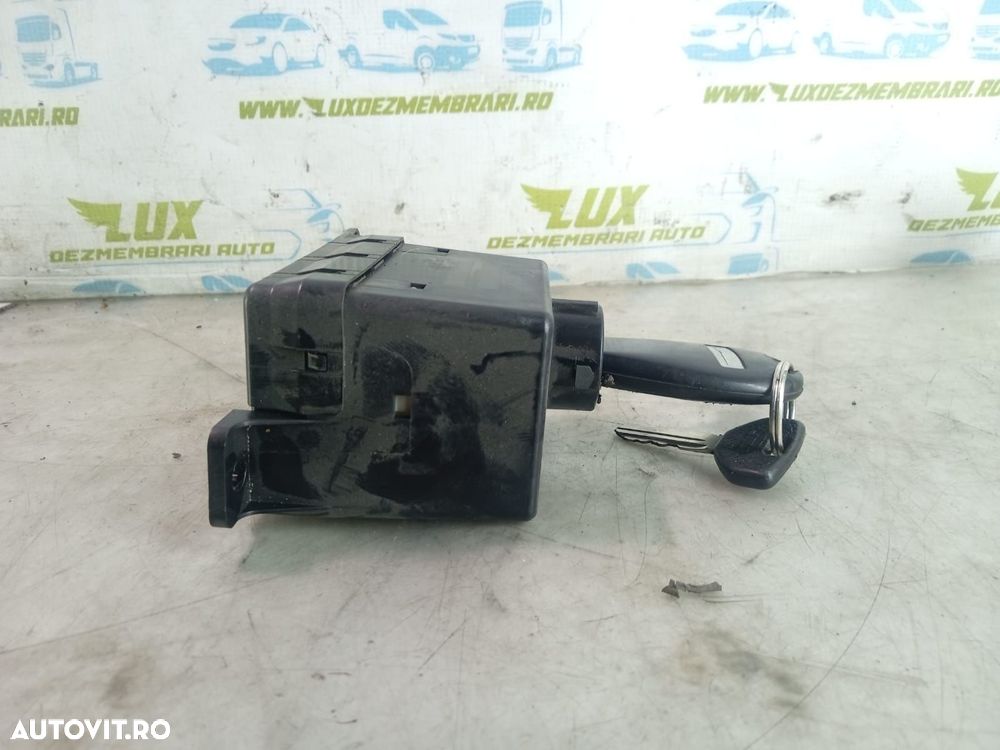 Contact cu cheie p68210155ab Chrysler Voyager 5 [2007 - 2011] 2.8 crd - 3