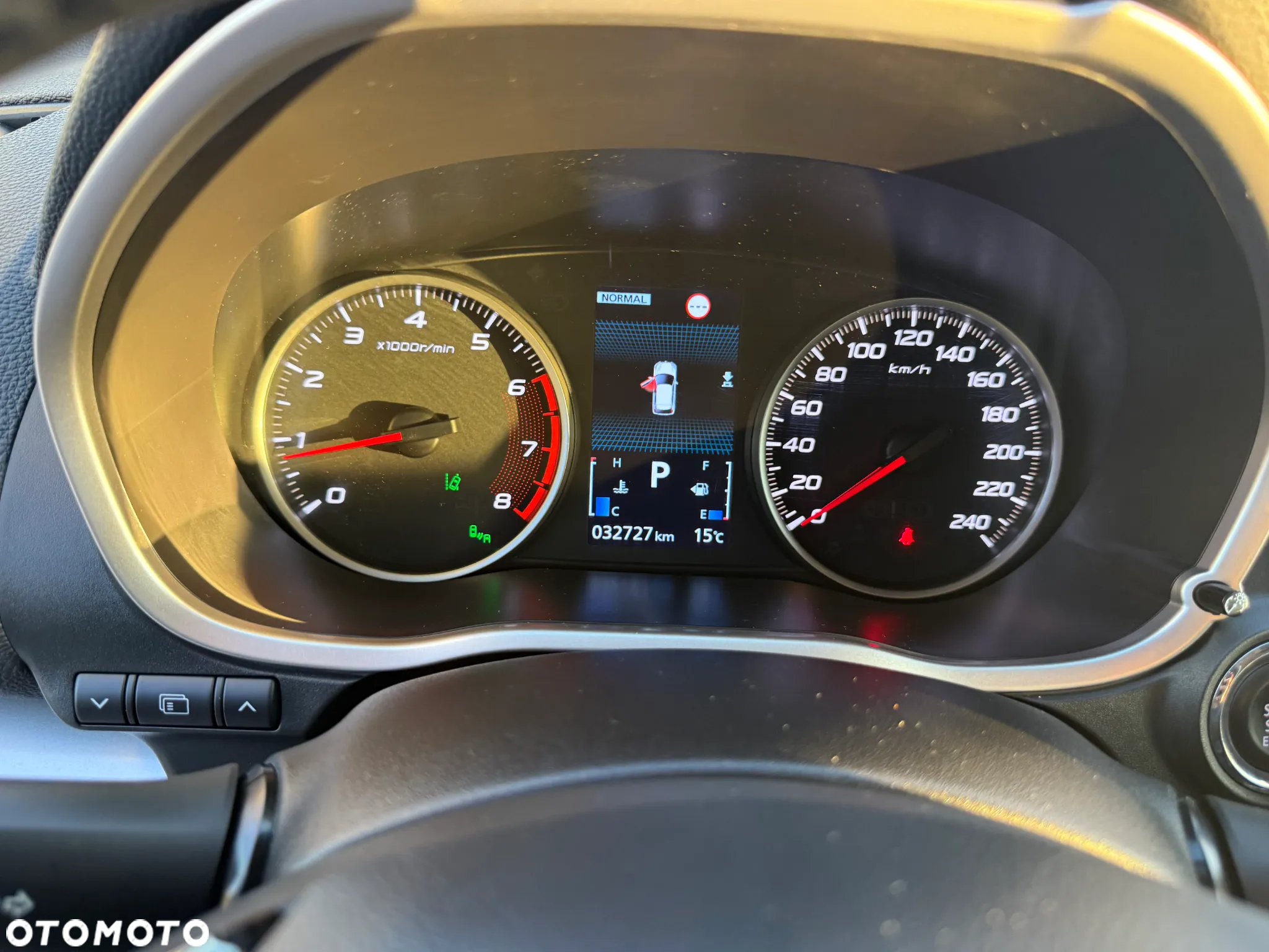 Mitsubishi Eclipse Cross - 12