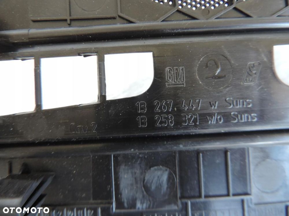 Kratka nawiewu głośnika konsoli 13267447 OPEL MERIVA B - 3