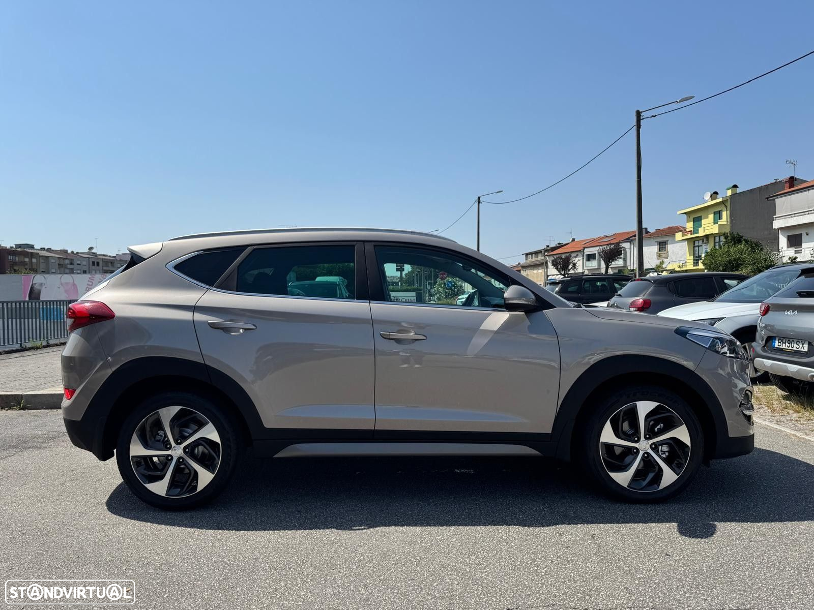 Hyundai Tucson 1.7 CRDi Creative Plus - 5