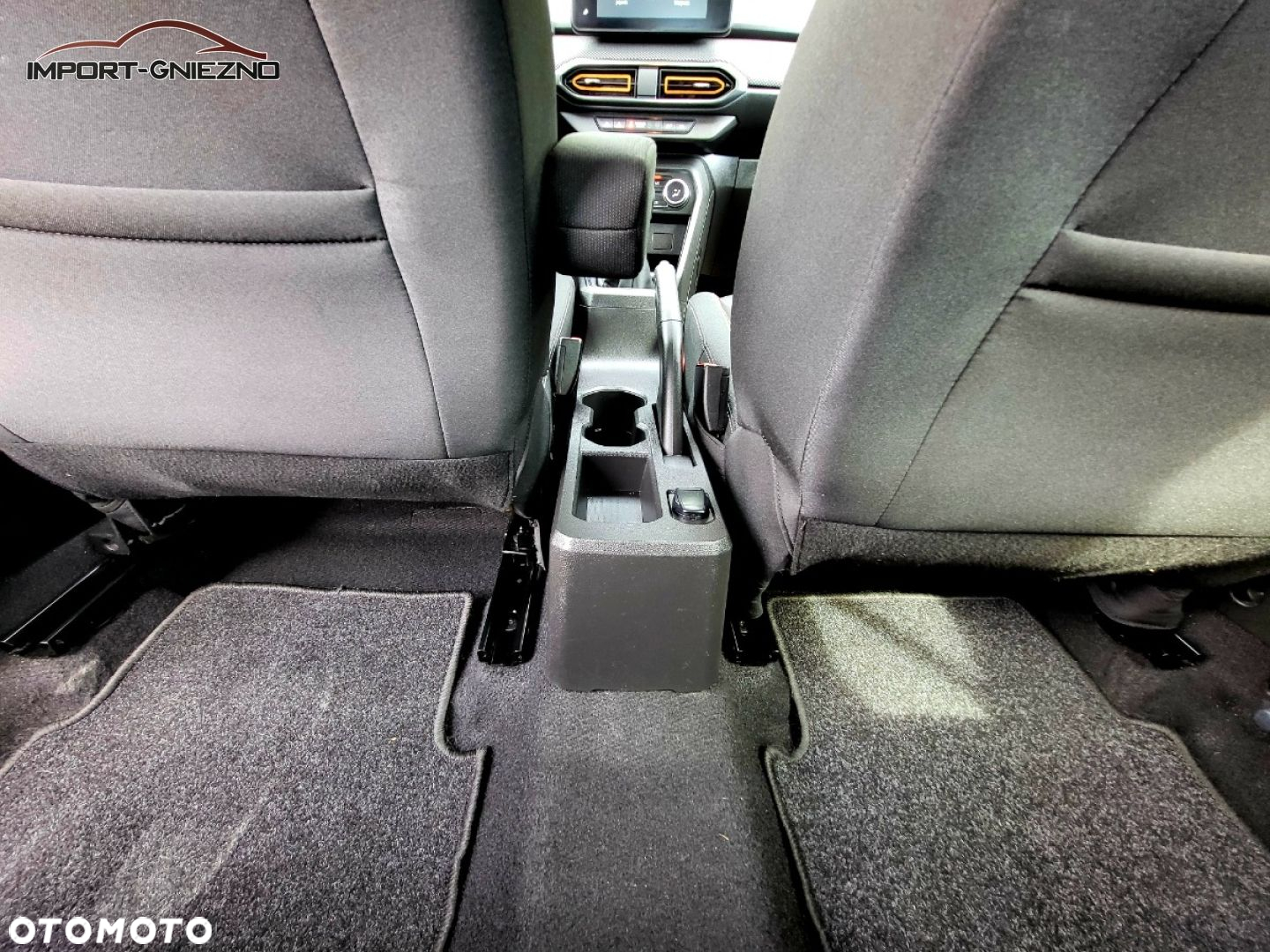 Dacia Sandero Stepway - 11
