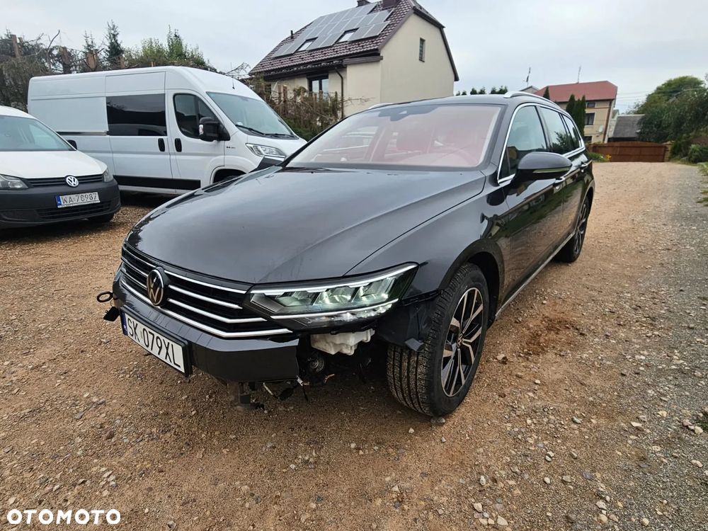 Volkswagen Passat - 12
