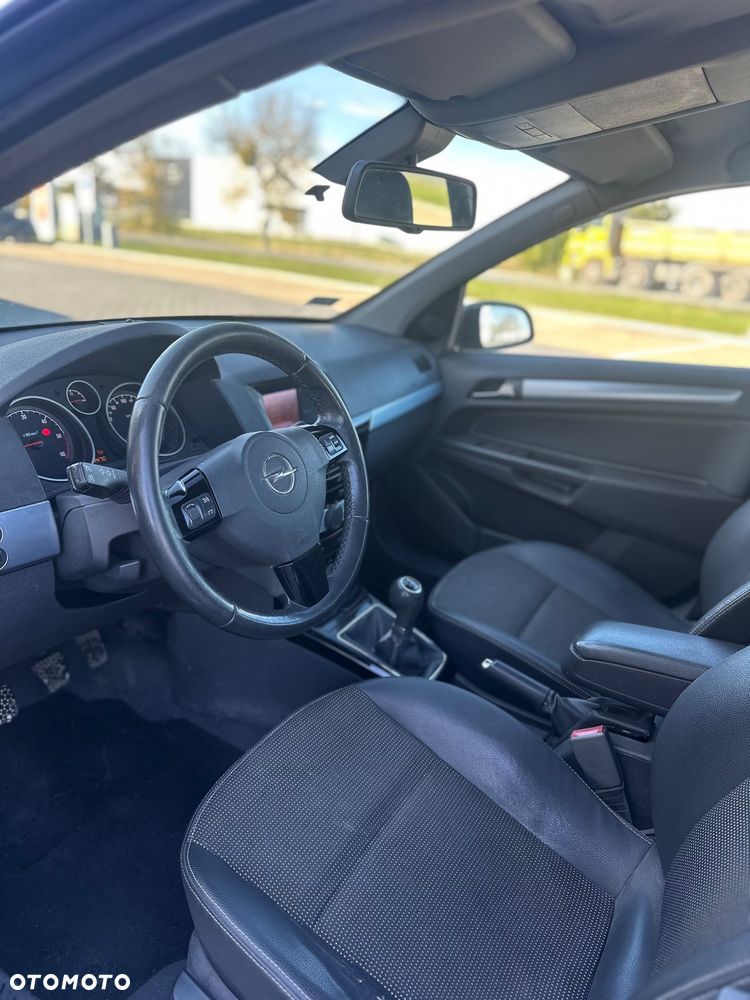 Opel Astra - 9