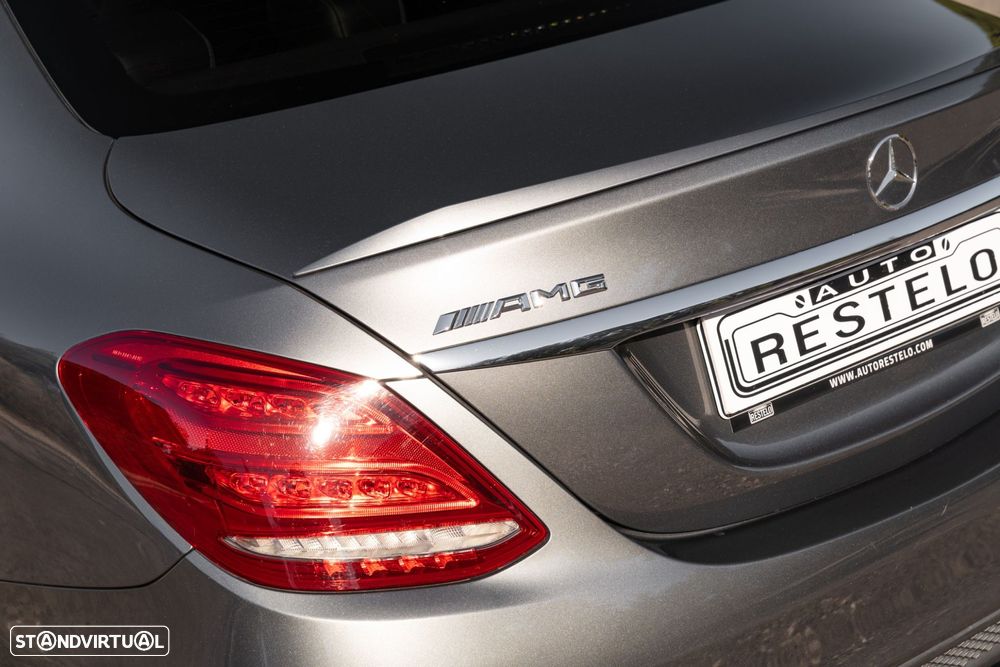 Mercedes-Benz C 63 AMG S - 11