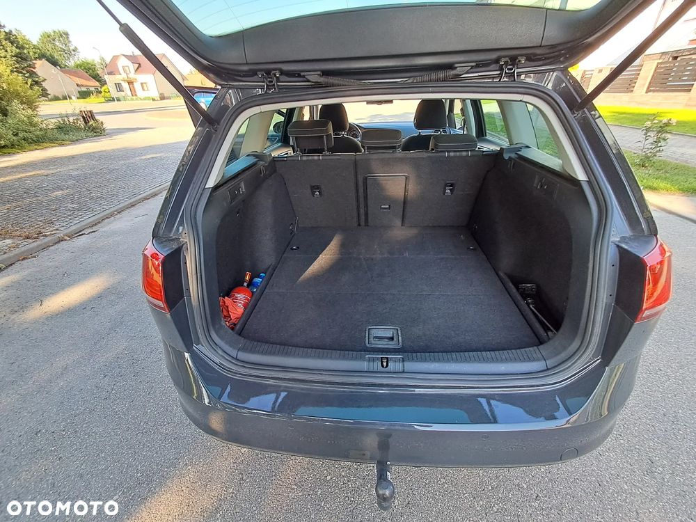 Volkswagen Golf 2.0 BlueTDI Highline - 33