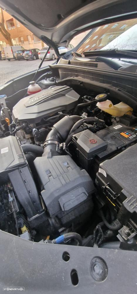 Hyundai Santa Fe 2.2 CRDi Premium - 39