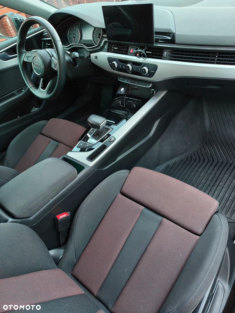 Audi A5 Coupé 35 TFSI mHEV Advanced S tronic - 23