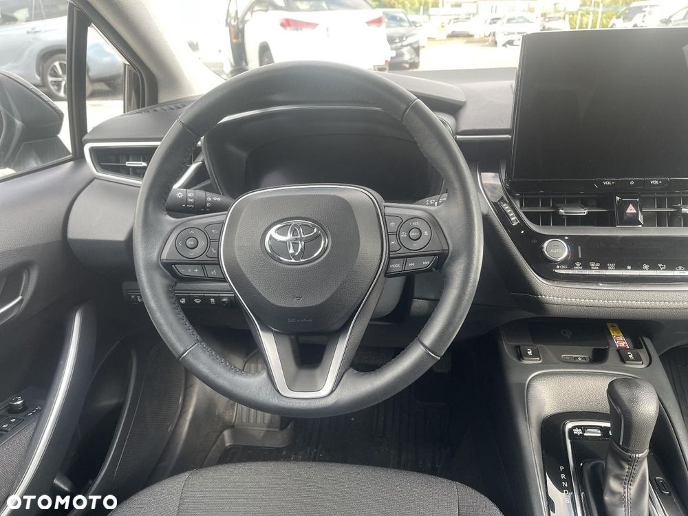 Toyota Corolla - 11