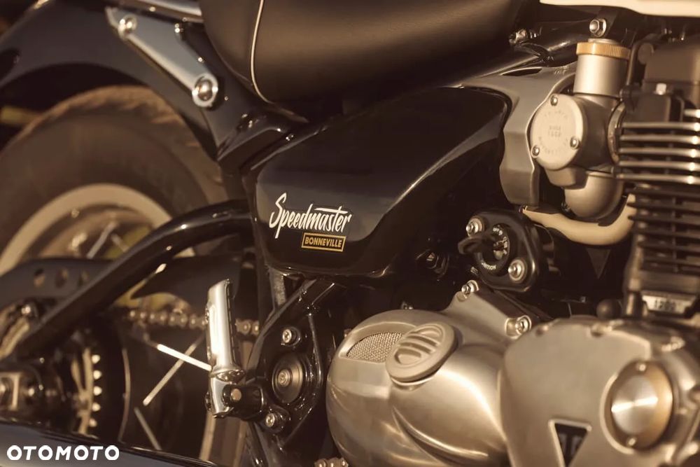 Triumph Speedmaster - 7