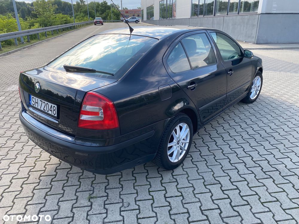 Skoda Octavia 1.6 Tour - 6