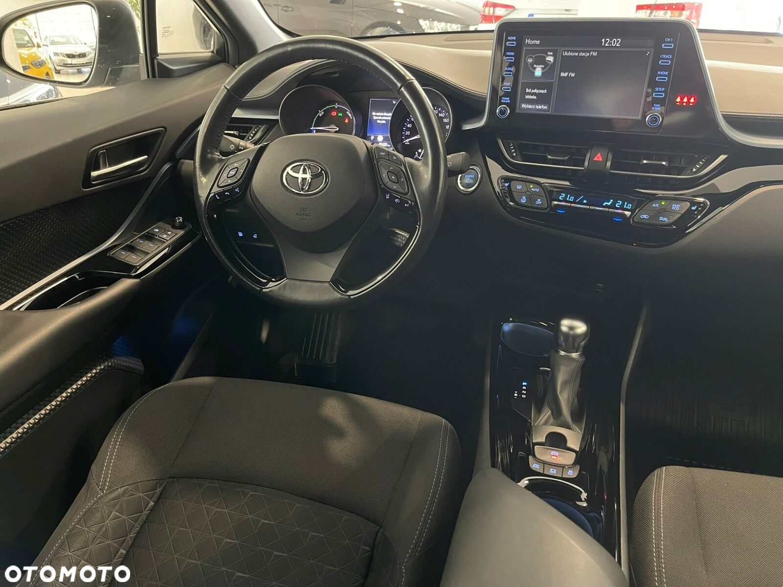 Toyota C-HR - 13
