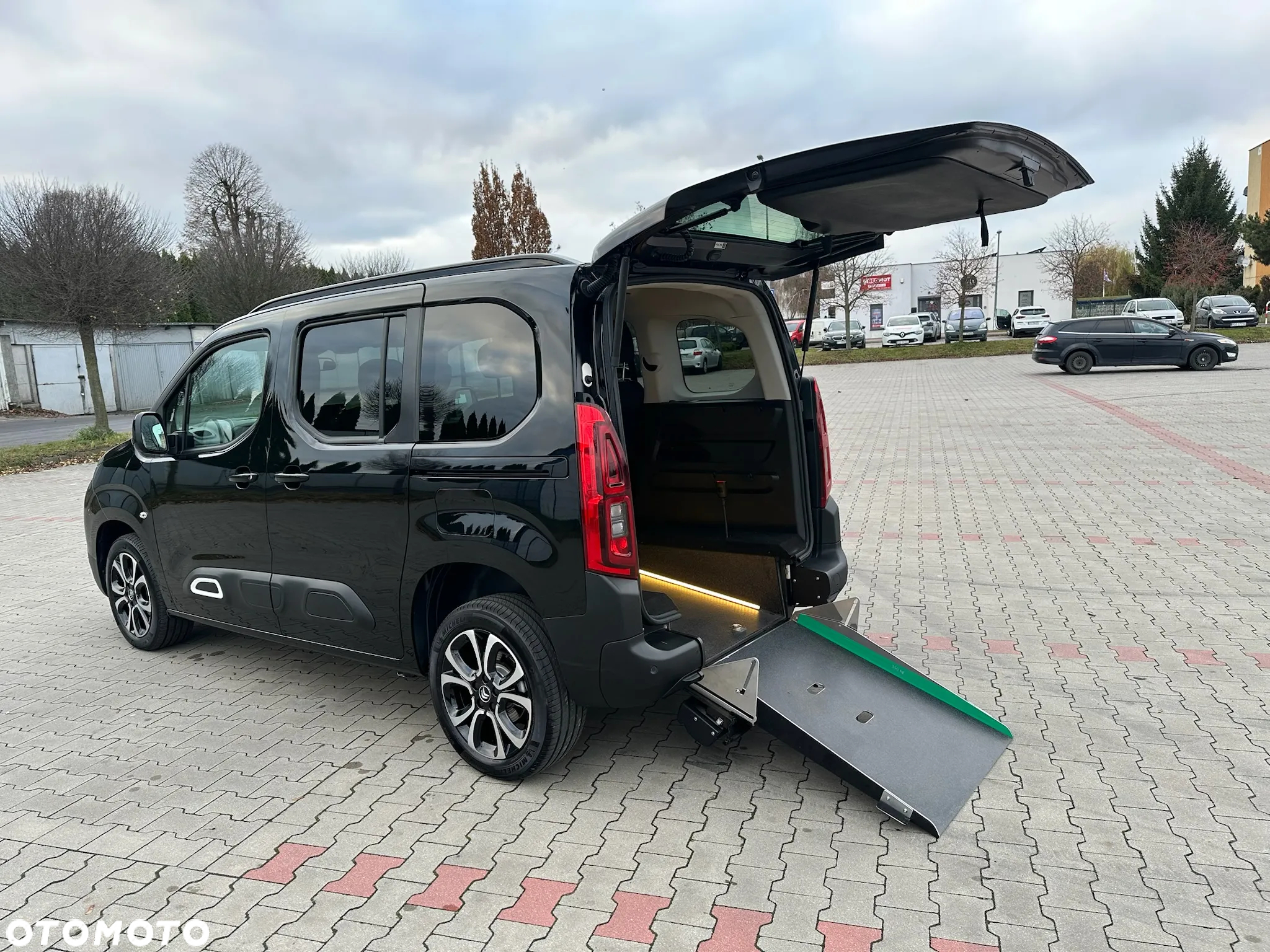 Citroën Berlingo - 11