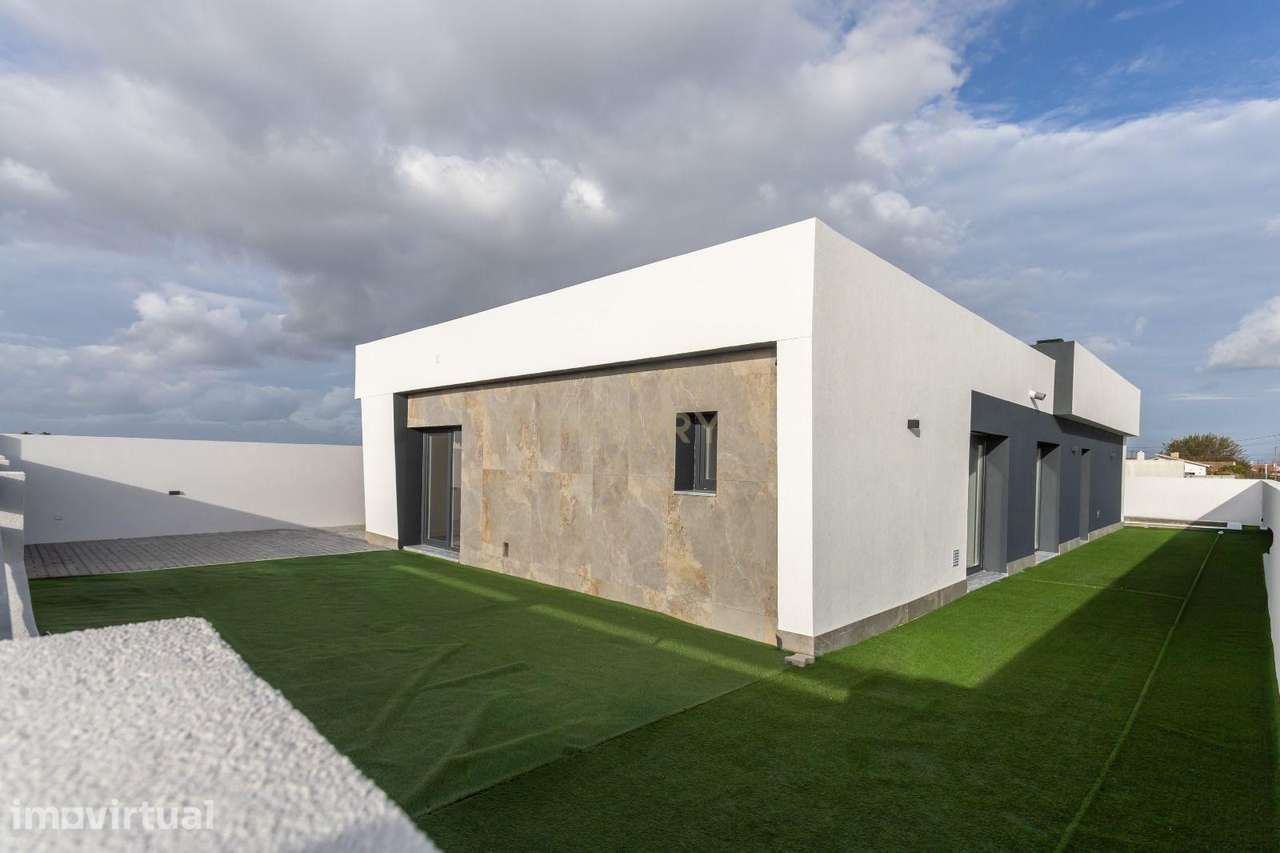 Moradia T3 Térrea Isolada com piscina - Azeitão - Grande imagem: 3/28