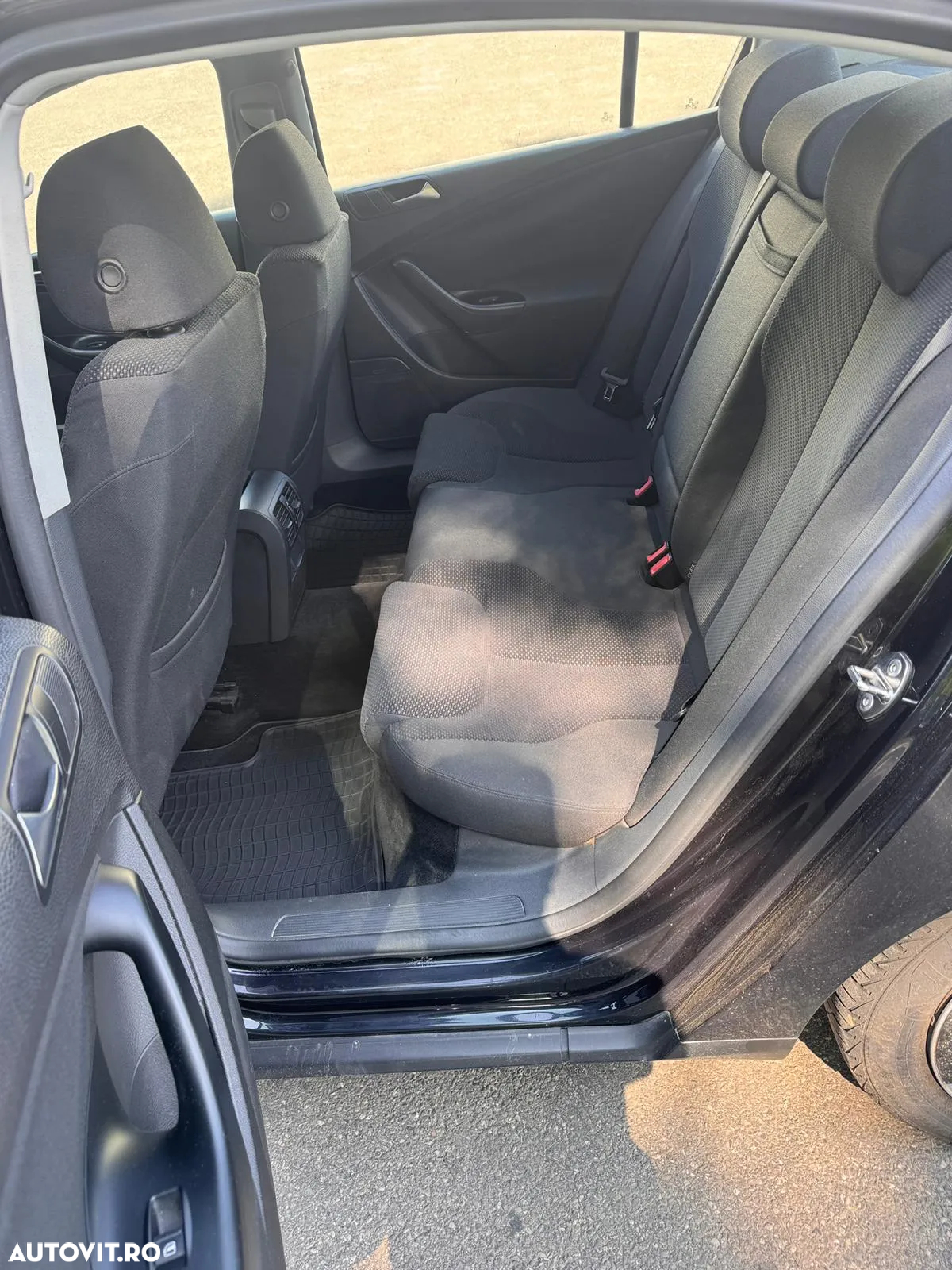 Volkswagen Passat 2.0TDI Comfortline DPF - 7