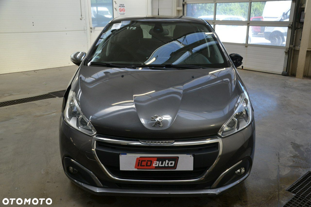 Peugeot 208 - 2