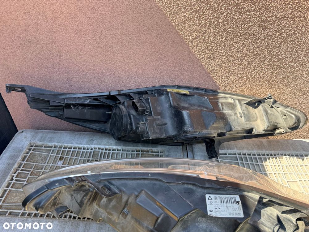 Lampa przednia FORD FIESTA MK7 SOCZEWKI KOMPLET EUROPA ORYGINALNE HELLA - 4