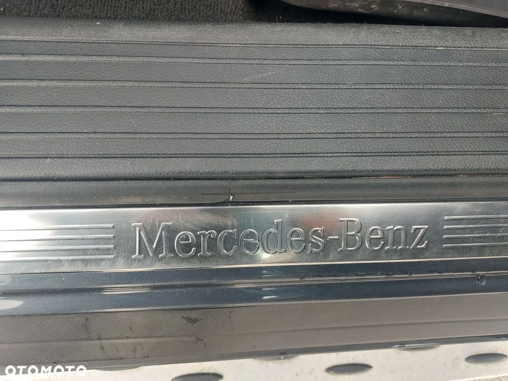 Mercedes-Benz GLE 250 d 4-Matic - 17