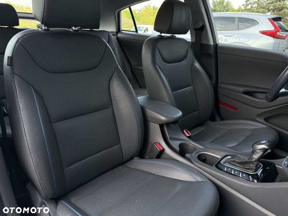 Hyundai IONIQ hybrid Premium - 31
