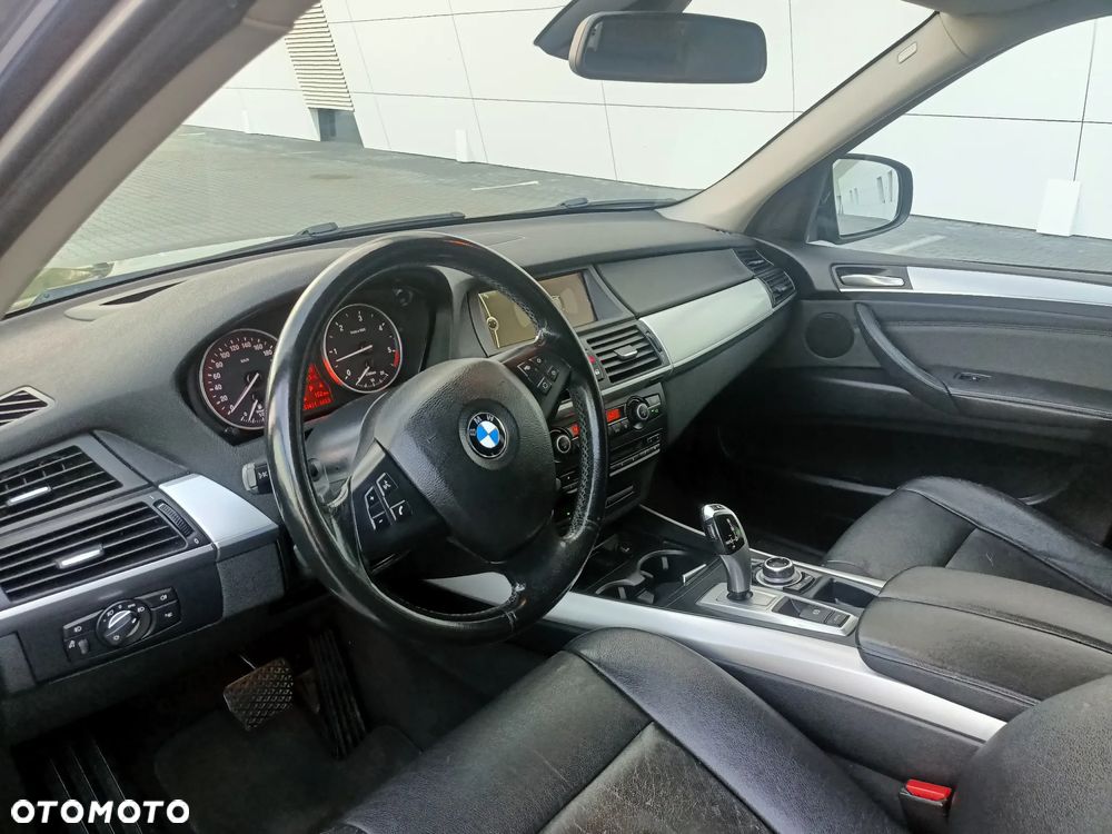 BMW X5 xDrive30d - 25