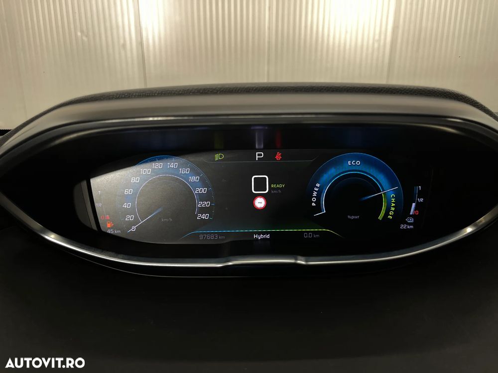 Peugeot 3008 225 e-EAT8 Allure Pack - 31