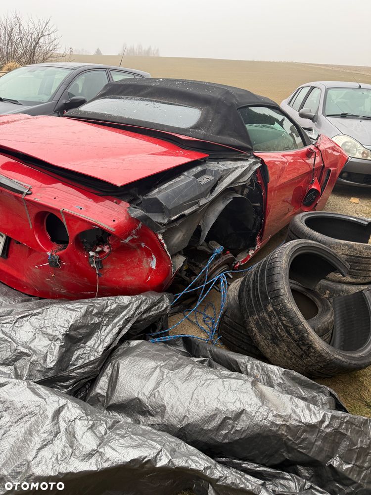Chevrolet Corvette - 9