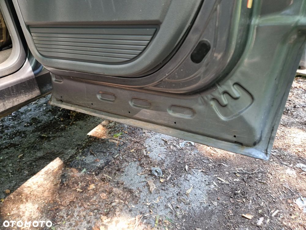 Dodge Ram Drzwi Tylne Prawe 02 08 - 3