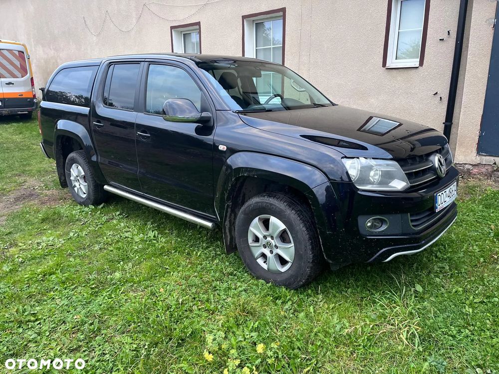 Volkswagen Amarok - 1