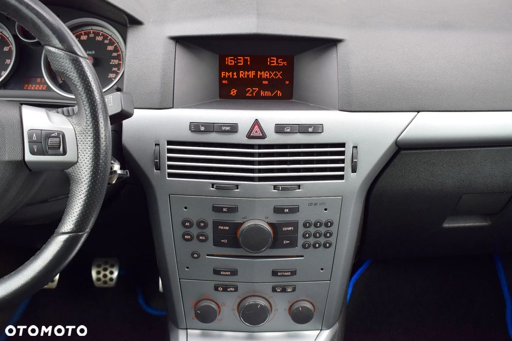 Opel Astra 1.6 Sport - 17