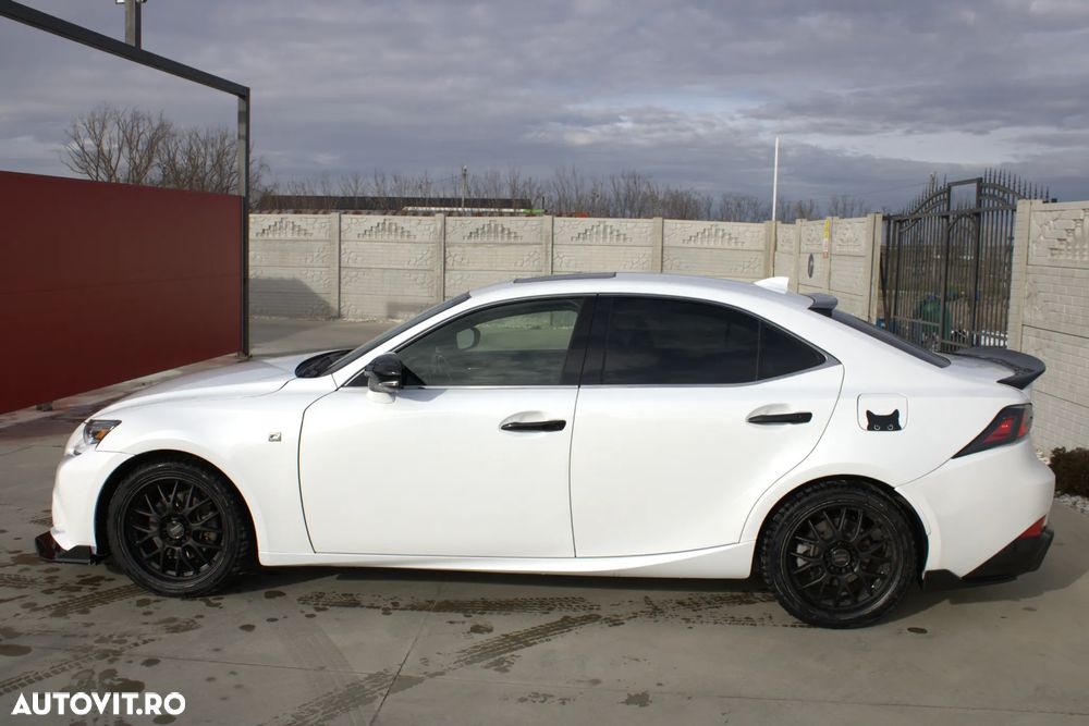 Lexus Seria IS 250 2.5 V6 Aut Sport - 9