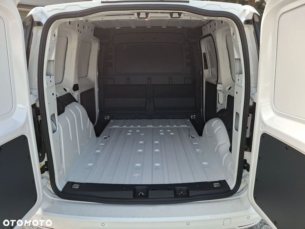 Volkswagen Caddy Cargo 2,0 TDI 102 KM - 10