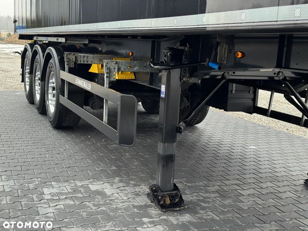 Schwarzmuller SK/ WAGA 6000 kg / 50 m3 / KLAPO-DRZWI / PODNOSZONA OŚ  / IDEALNY STAN - 11