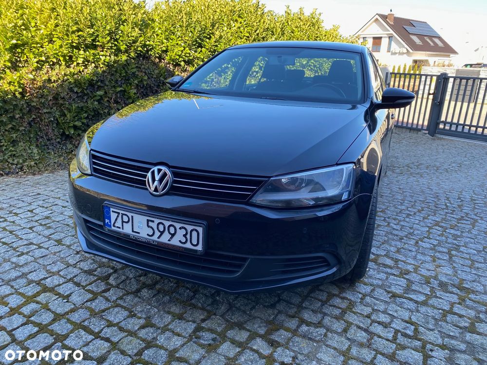 Volkswagen Jetta 1.6 TDI Comfortline - 3