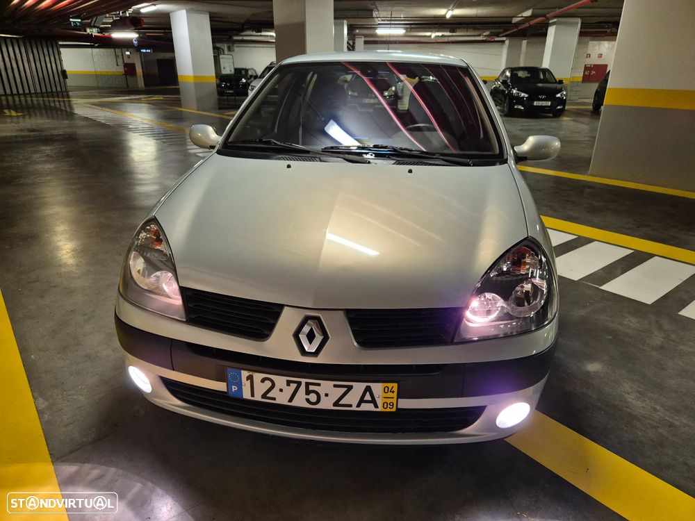 Renault Clio 1.2 16V Confort Dynamique - 5