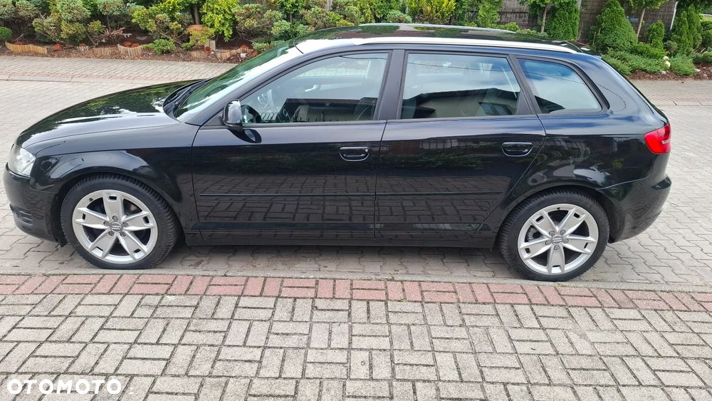 Audi A3 Sportback 2.0 TDI Ambiente - 3