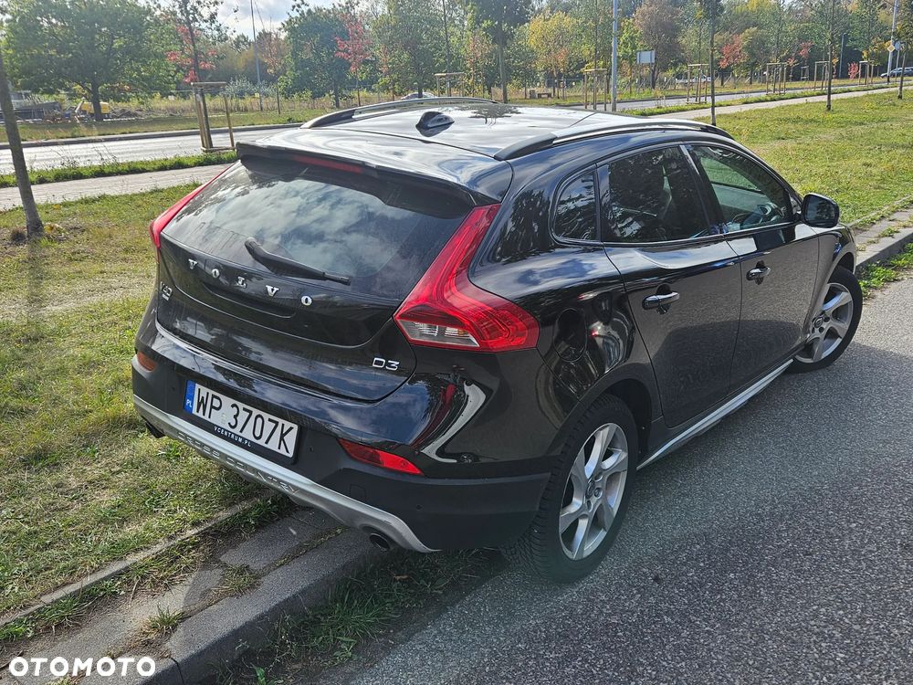 Volvo V40 D3 Momentum - 5