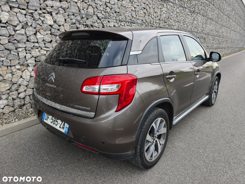 Citroën C4 Aircross 1.6 HDi STT 4x2 Exclusive - 4