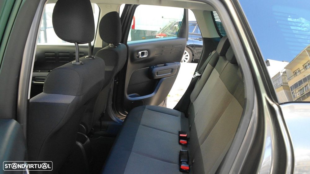 Citroën C3 Aircross 1.2 PureTech Plus - 19