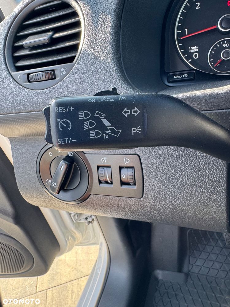 Volkswagen Caddy - 18