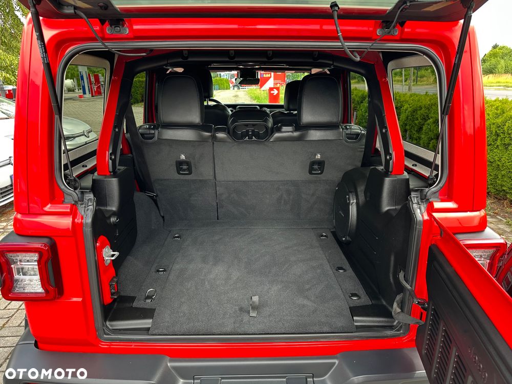 Jeep Wrangler Unlimited GME 2.0 Turbo Sahara - 8