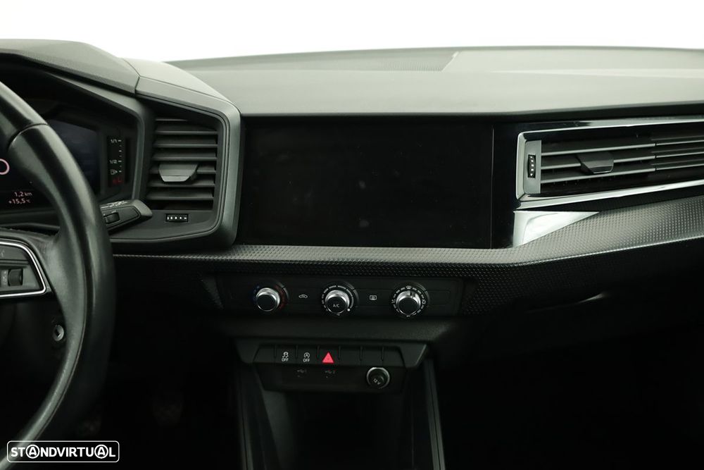 Audi A1 Sportback 25 TFSI Advanced - 8