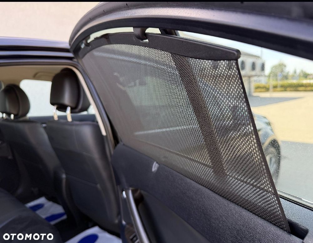Toyota Avensis 2.0 Prestige NAVI MS - 22
