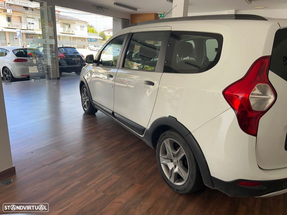 Dacia Lodgy 1.5 dCi Stepway 7L - 5
