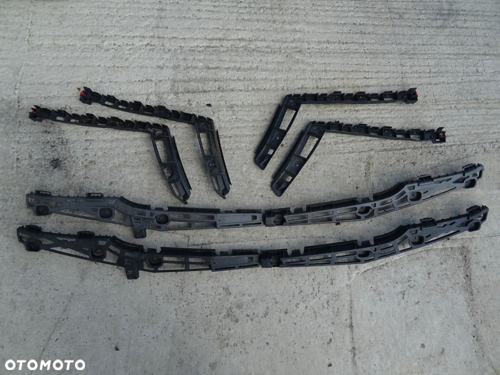 ŚLIZG UCHWYT MOCOWANIE ZDERZAKA PRAWY LEWY PRZÓD TYŁ OPEL INSIGNIA A 2,0 2,8 1,6T 1,4T - 1