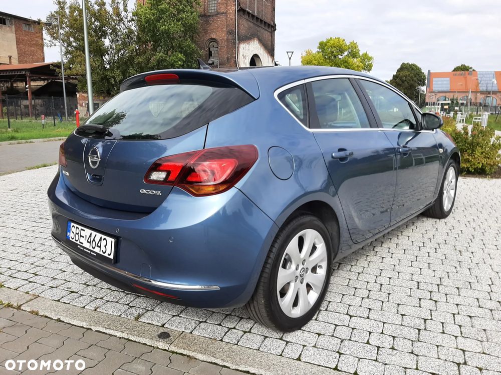 Opel Astra 1.4 Turbo Exklusiv - 8